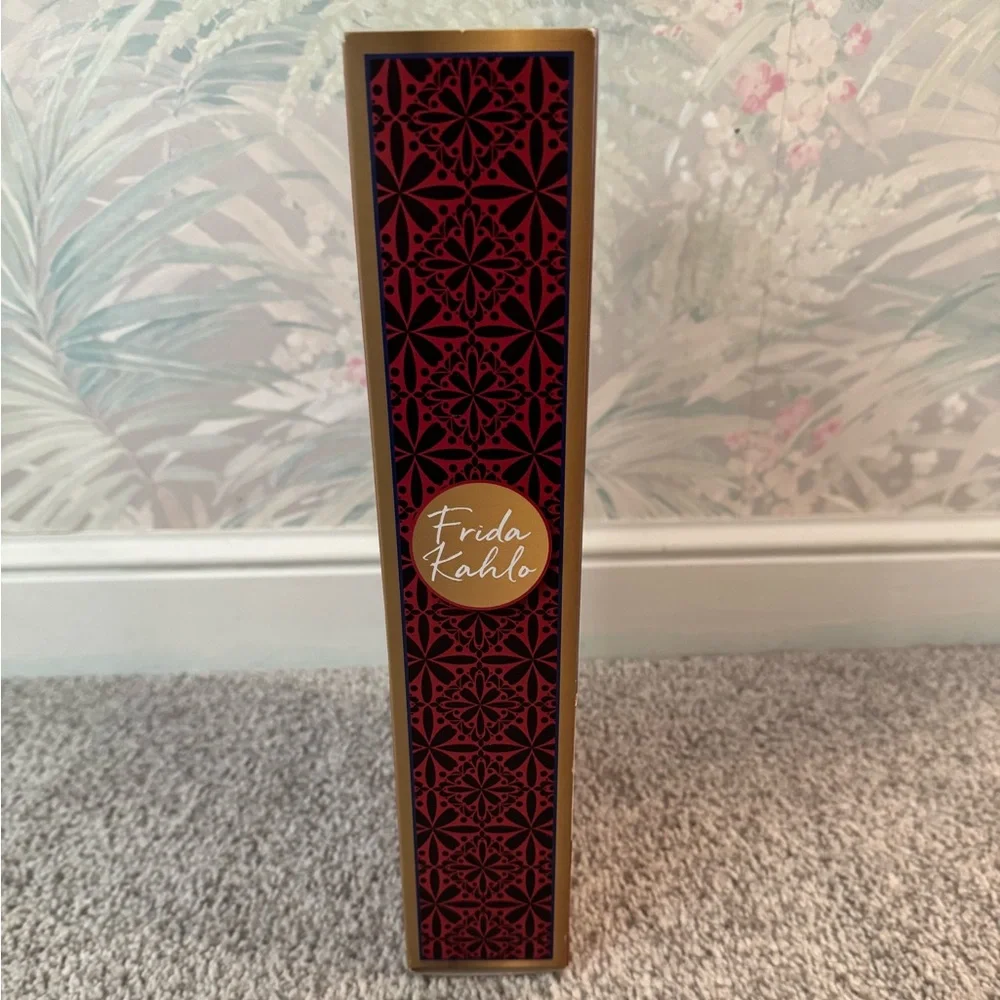 New Mattel Barbie Frida Khalo Inspiring Women Series Barbie 2017 Mint Condition - Picture 4 of 6